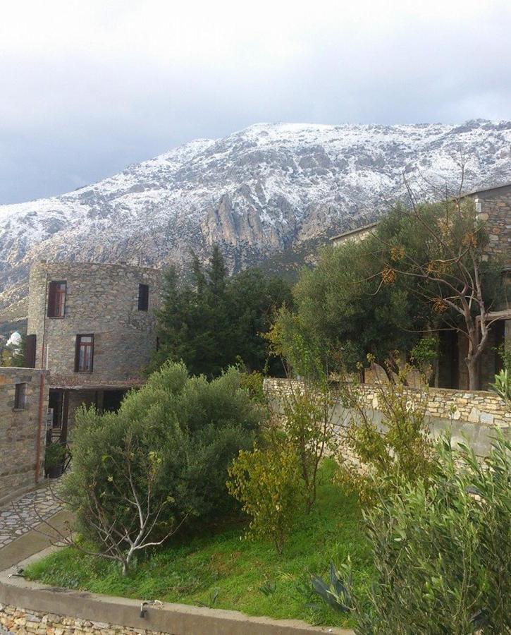 Pyrgos Traditional Village Ágios Kírykos Екстериор снимка