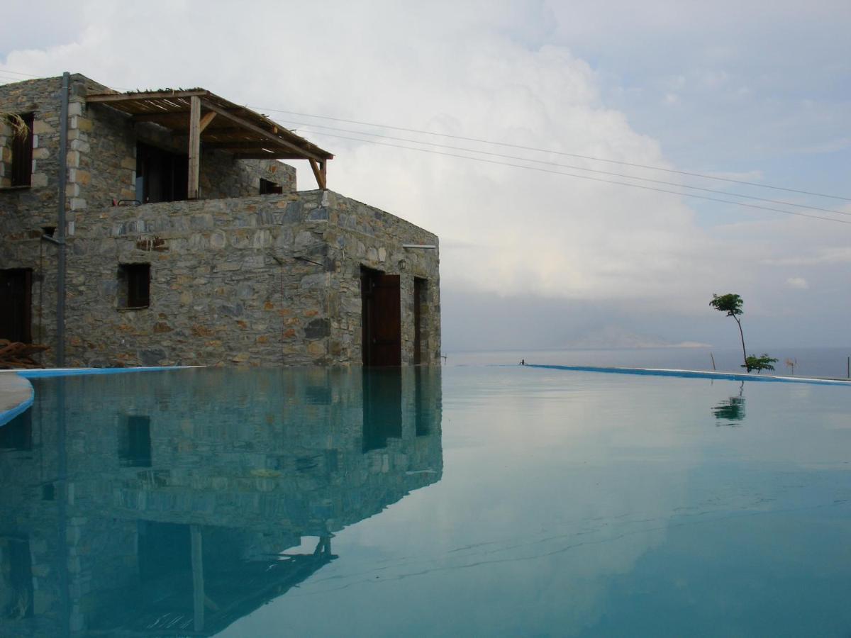 Pyrgos Traditional Village Ágios Kírykos Екстериор снимка