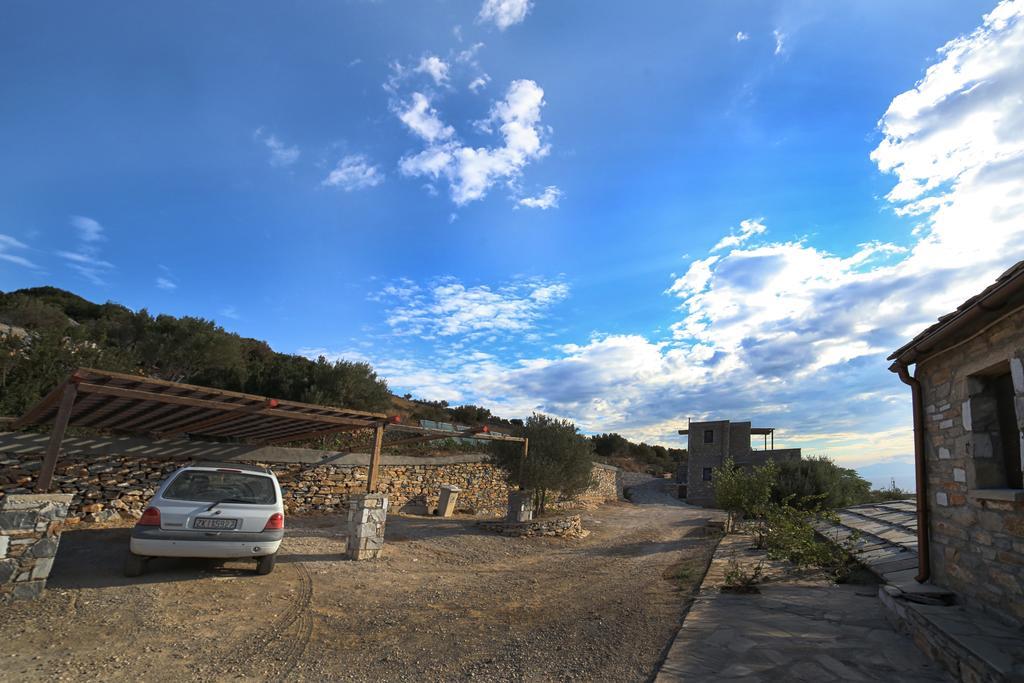 Pyrgos Traditional Village Ágios Kírykos Екстериор снимка