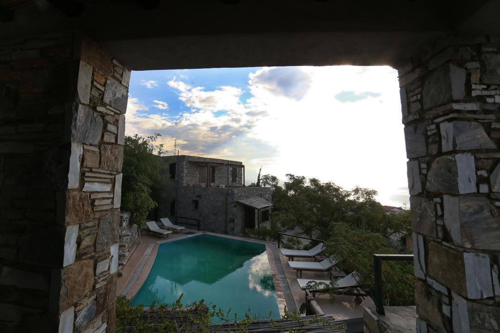 Pyrgos Traditional Village Ágios Kírykos Екстериор снимка